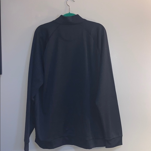 A black Jacket - Picture 4 of 4